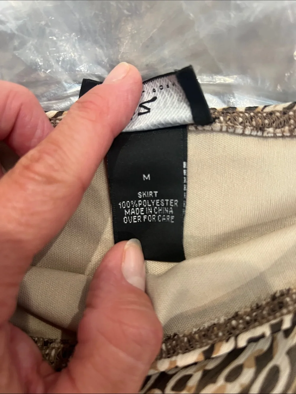 Byer California Y2K  Brown Patterned Circle Skirt size medium.